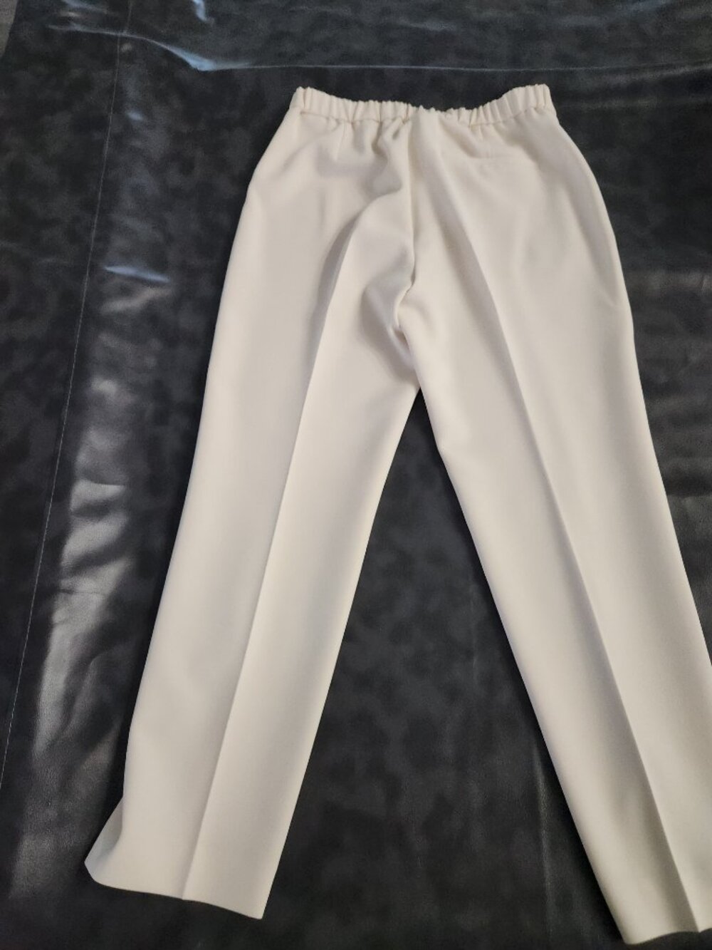 Theory Treeca Pull on Trousers - Picture 3 of 3